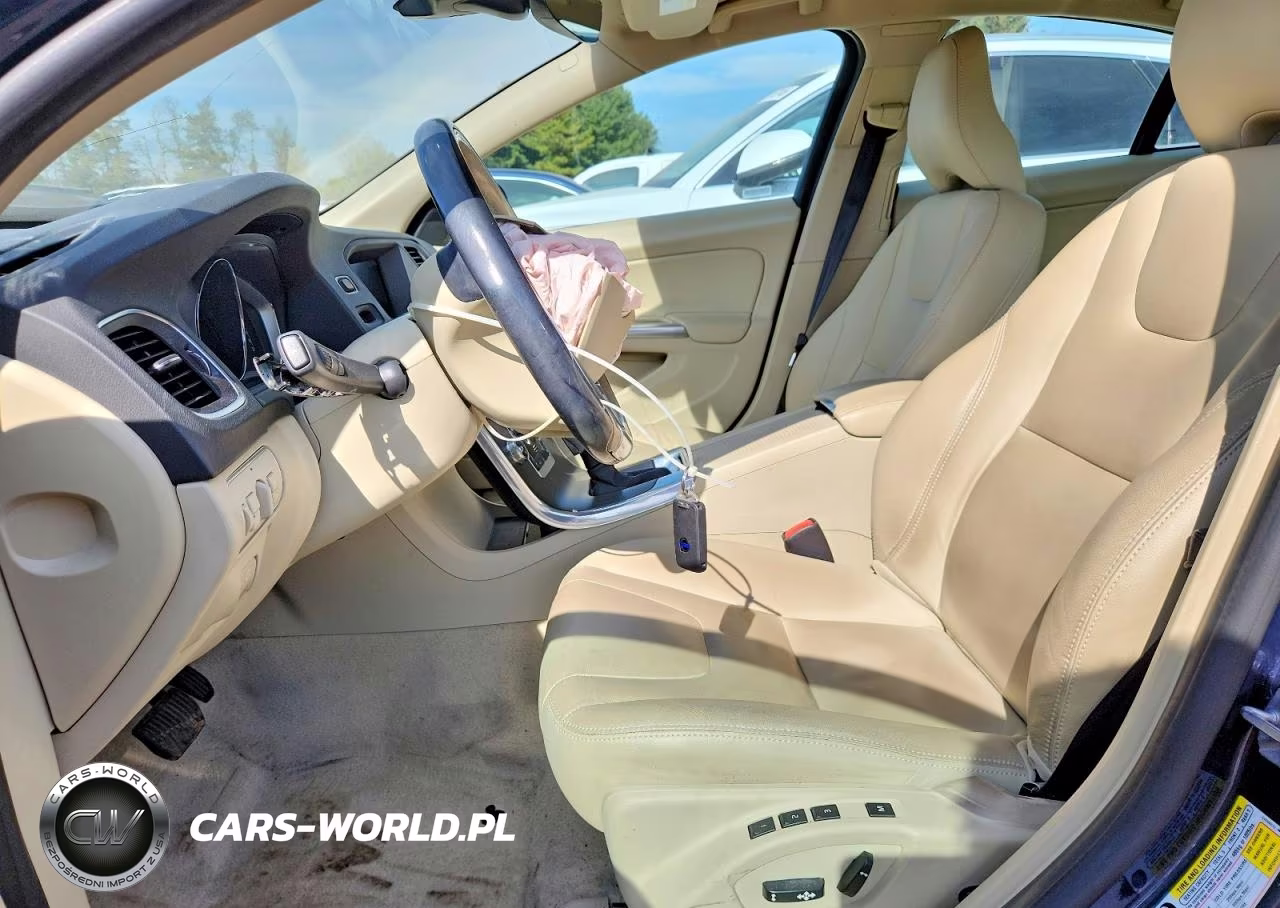 2015 Volvo S60 Premier VIN:YV126MFK9F1349436 - 7