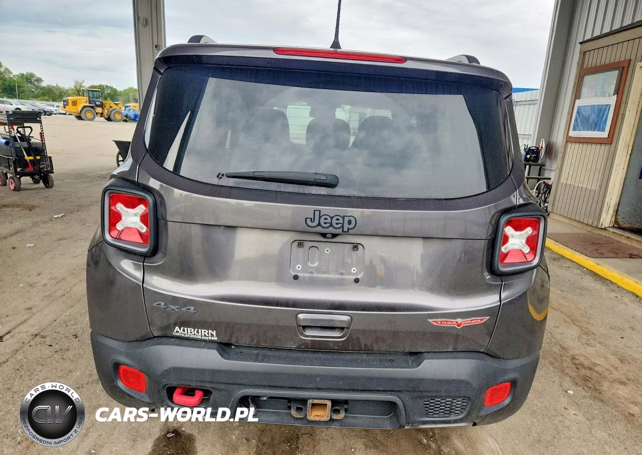 2018 Jeep Renegade Trailhawk VIN:ZACCJBCB7JPH54608 - 6