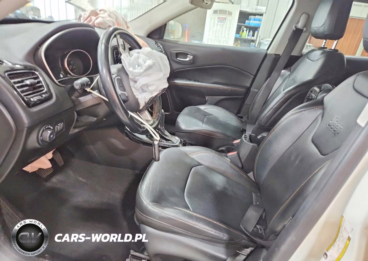 2020 Jeep Compass Limited VIN:3C4NJDCB2LT151954 - 7