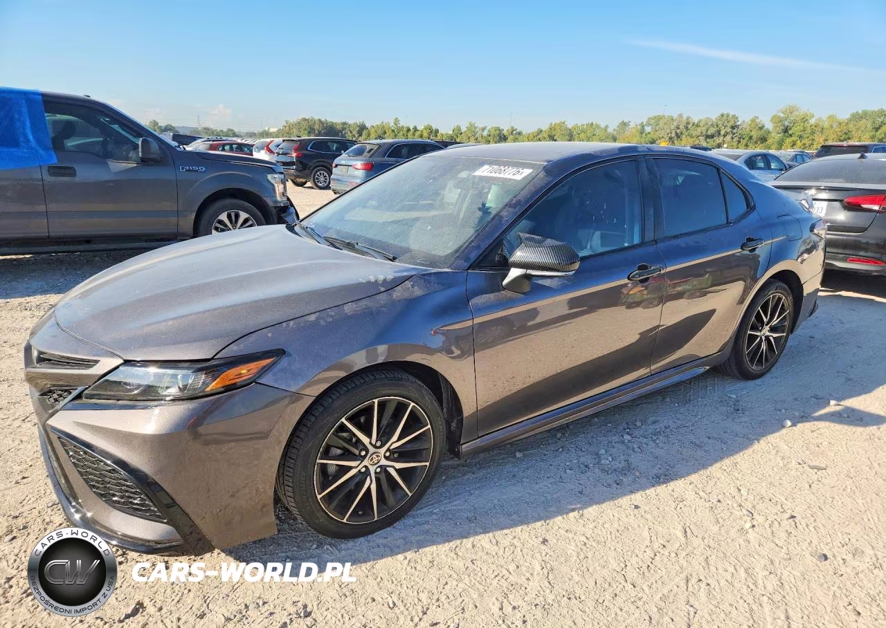 2023 Toyota Camry Se Night Shade