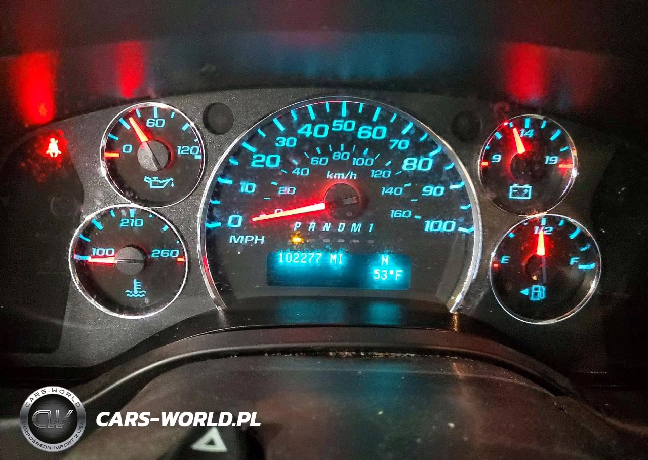 2022 Chevrolet Express G3500 VIN:1GCZGGF72N1236943 - 9