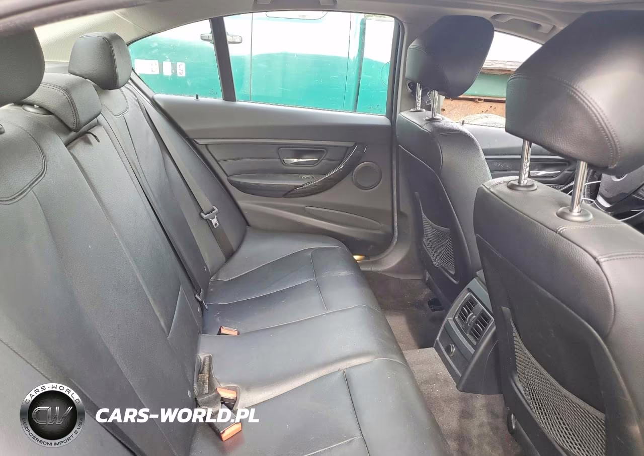 2018 BMW 320 Xi VIN:WBA8E5G50JNV02141 - 10