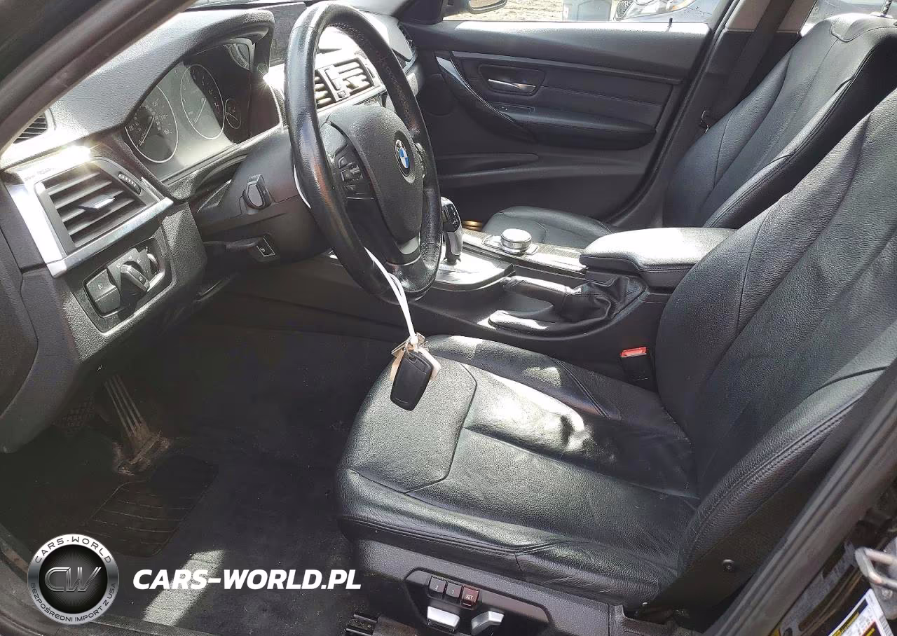 2018 BMW 320 Xi VIN:WBA8E5G50JNV02141 - 7