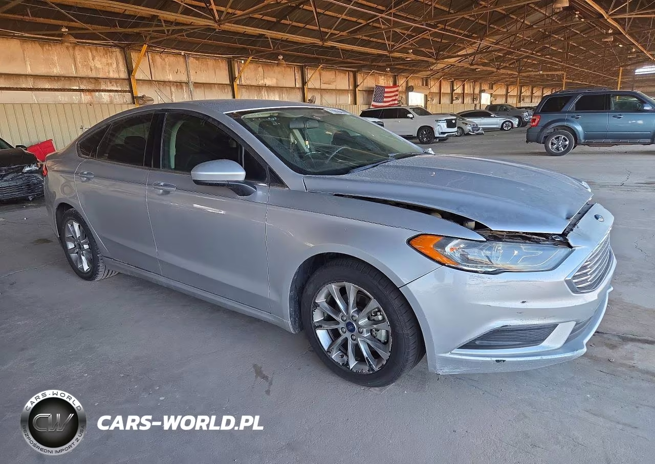 2017 Ford Fusion Se VIN:3FA6P0H76HR380082 - 4