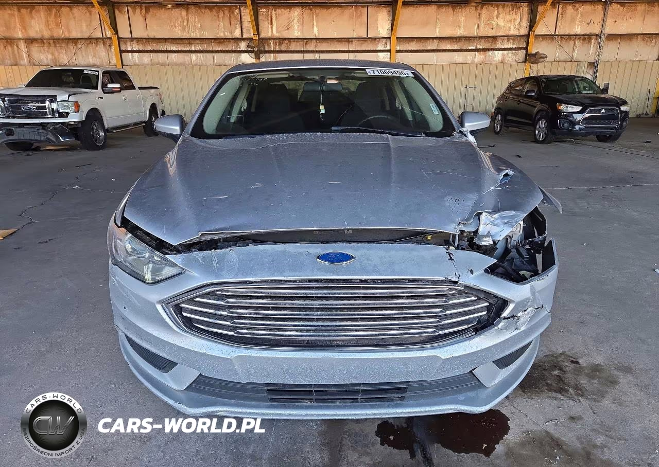2017 Ford Fusion Se VIN:3FA6P0H76HR380082 - 5