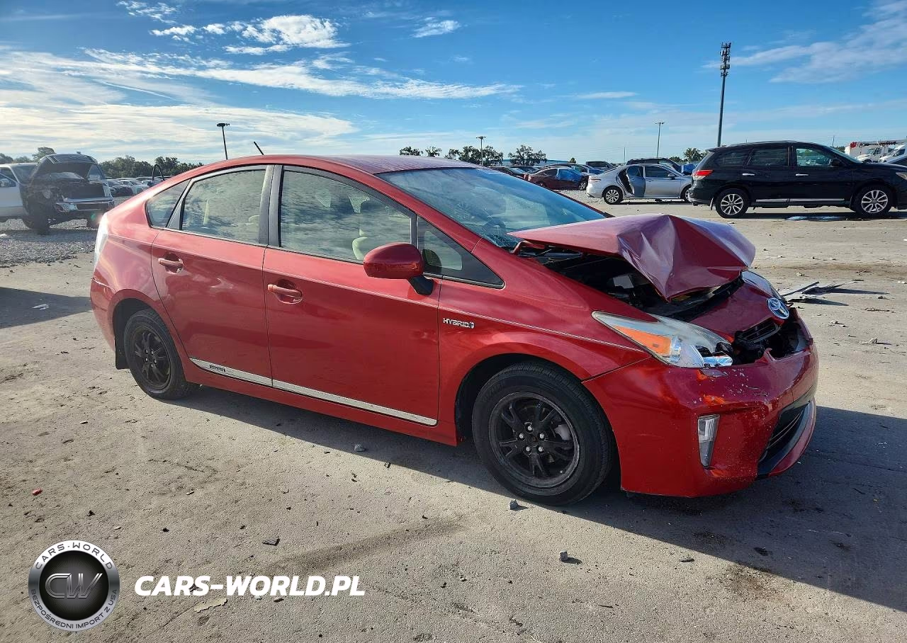 2014 Toyota Prius Two VIN:JTDKN3DUXE1778204 - 4