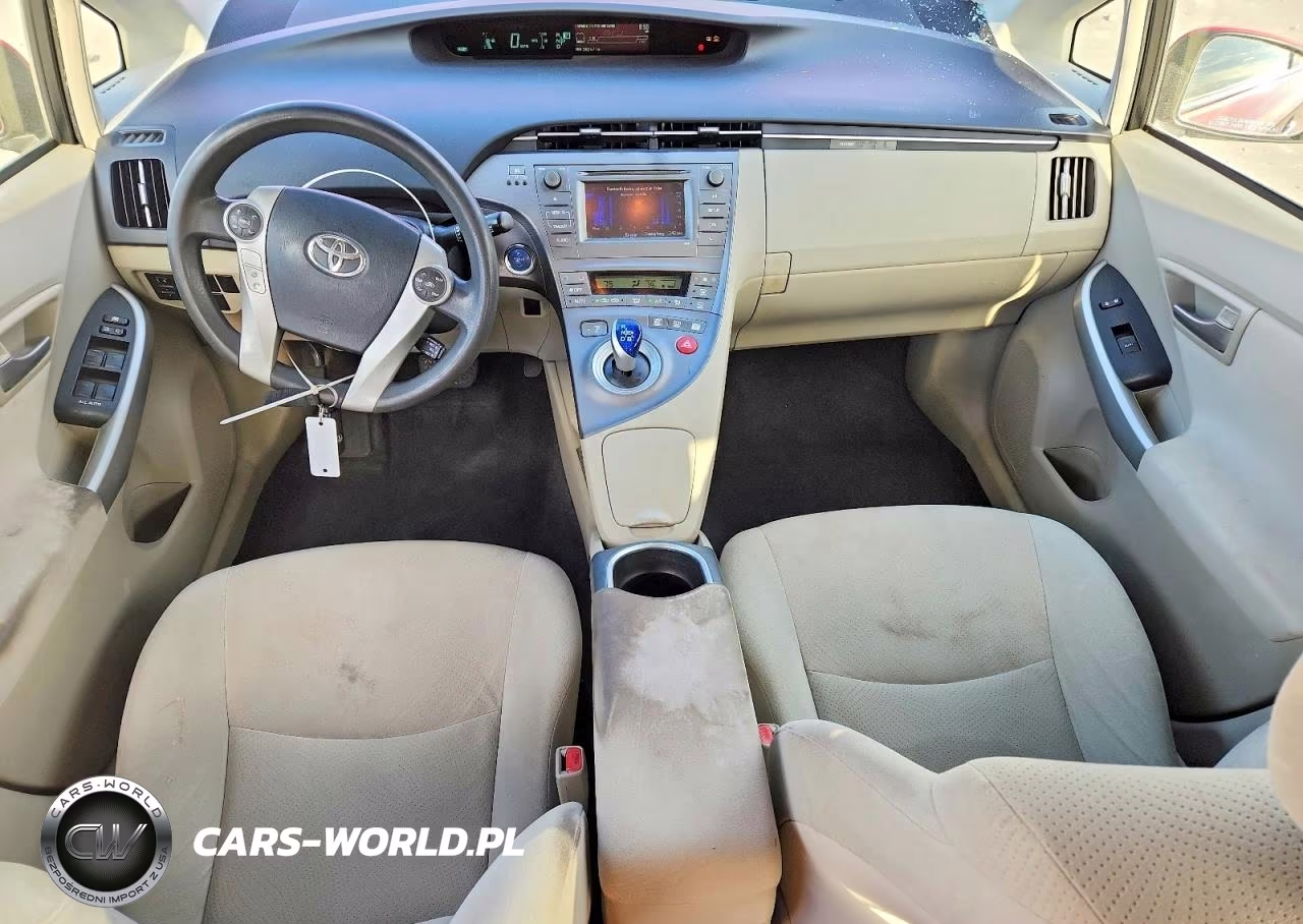 2014 Toyota Prius Two VIN:JTDKN3DUXE1778204 - 8