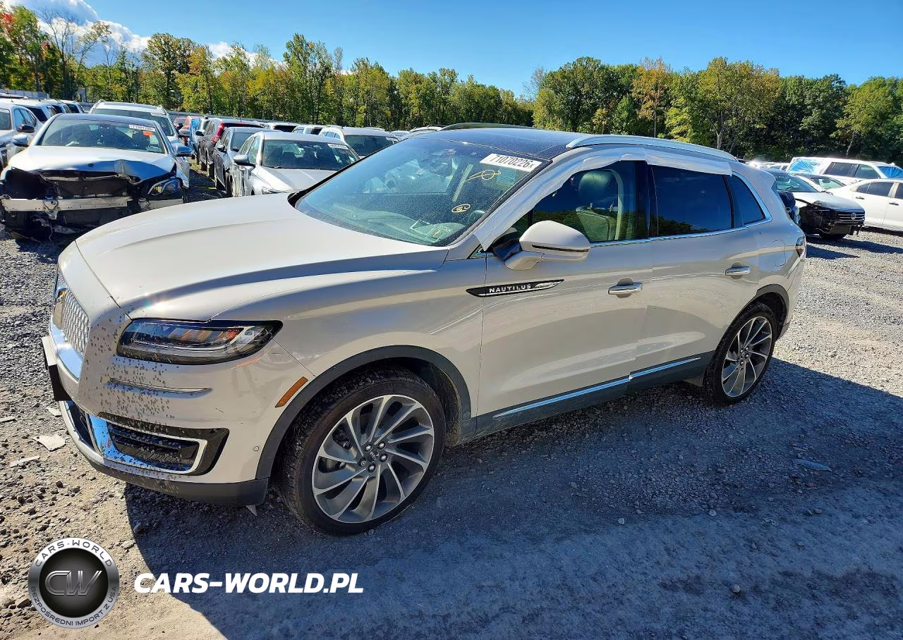 2020 Lincoln Nautilus Reserve VIN:2LMPJ8KPXLBL12835 - 1