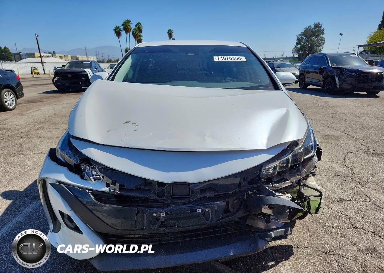 2021 Toyota Prius Prime Xle VIN:JTDKAMFP9M3170802 - 5