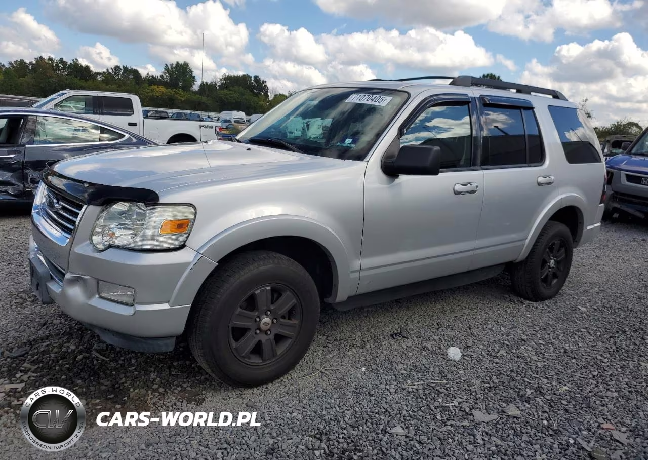 2010 Ford Explorer Xlt