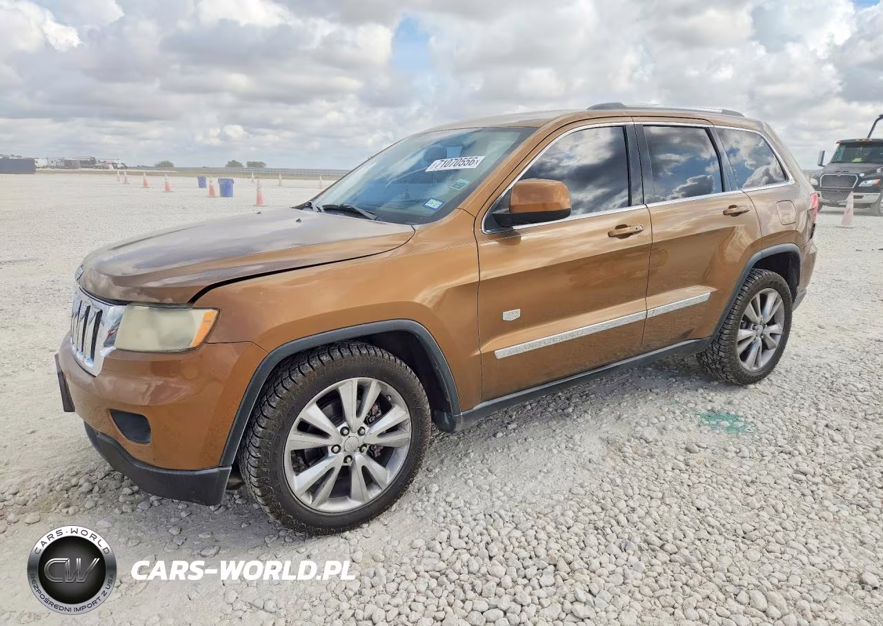 2011 Jeep Grand Cherokee Laredo – zdjęcie 1 z 13