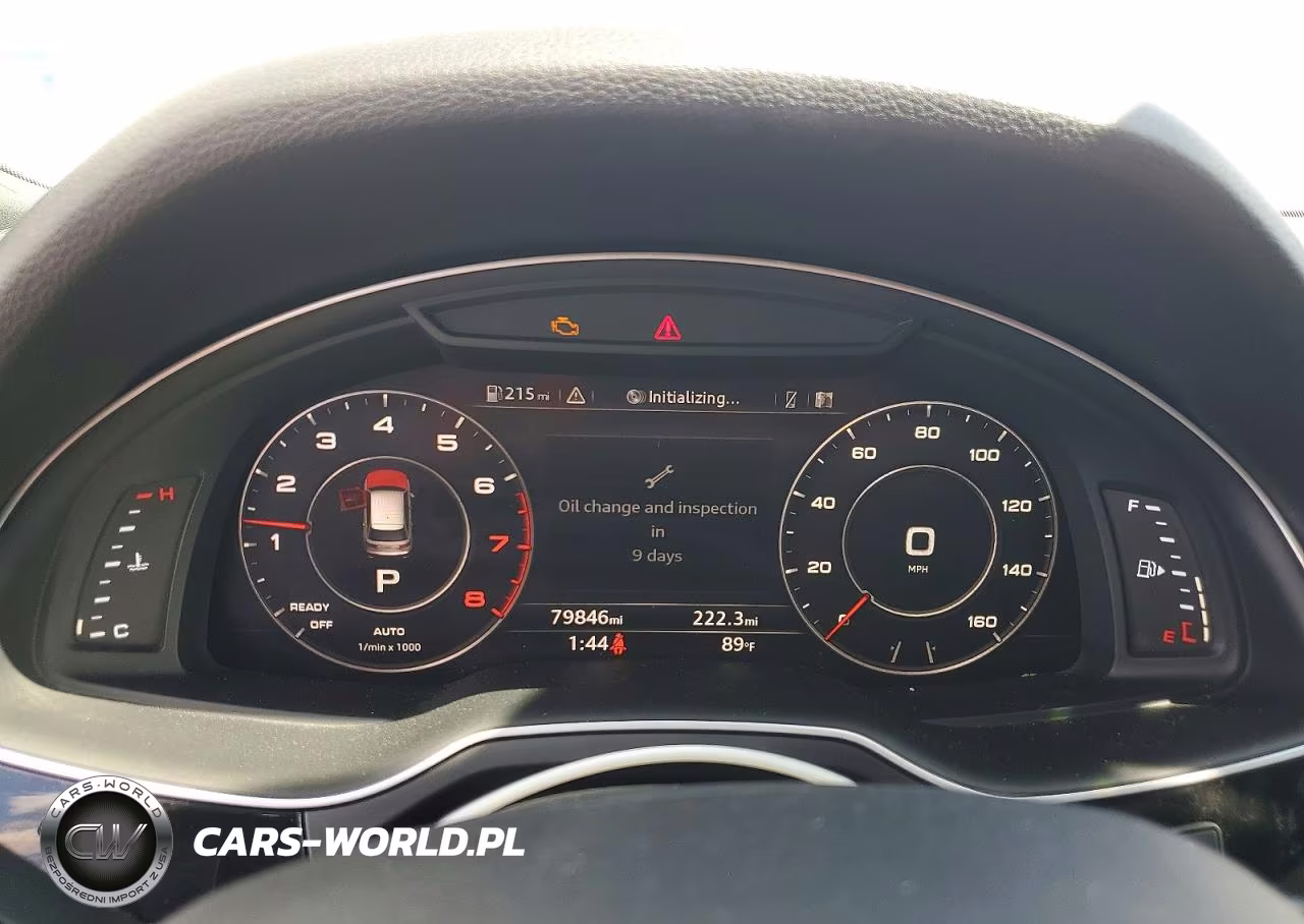 2018 Audi Q7 Premium Plus VIN:WA1LAAF71JD044663 - 9