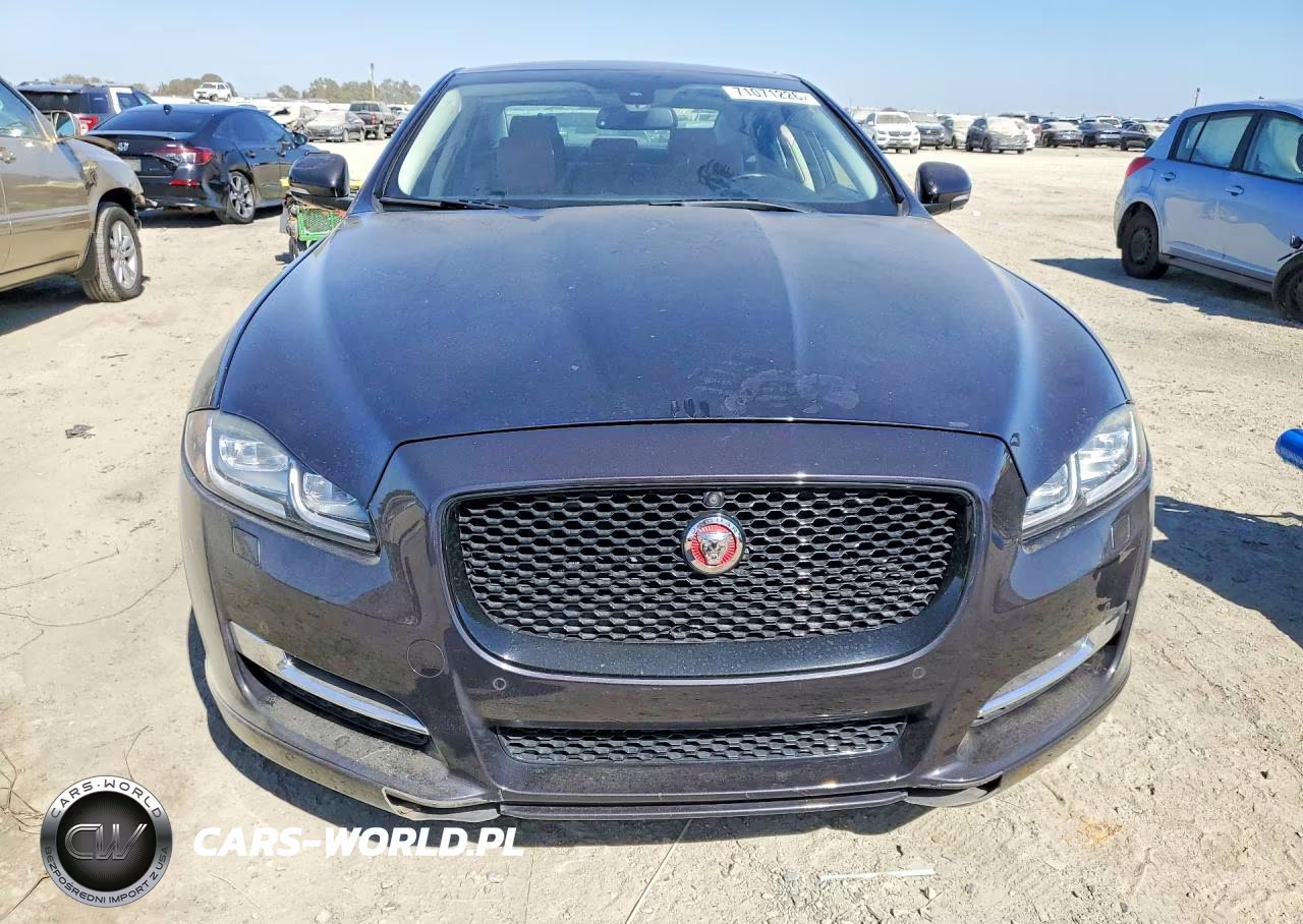 2016 Jaguar Xj VIN:SAJWJ1CD1G8V98270 - 5