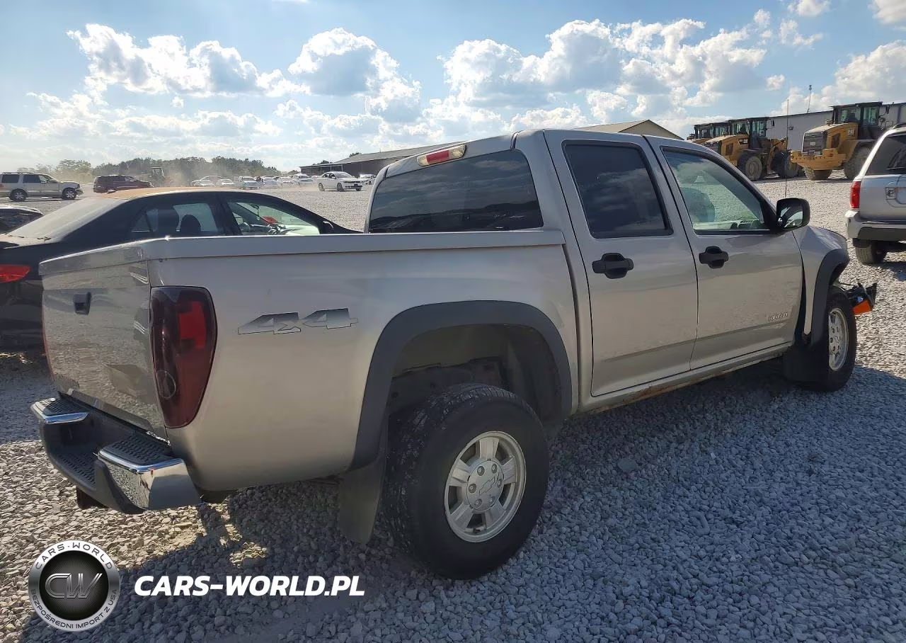 2004 Chevrolet Colorado VIN:1GCDT136848216362 - 3