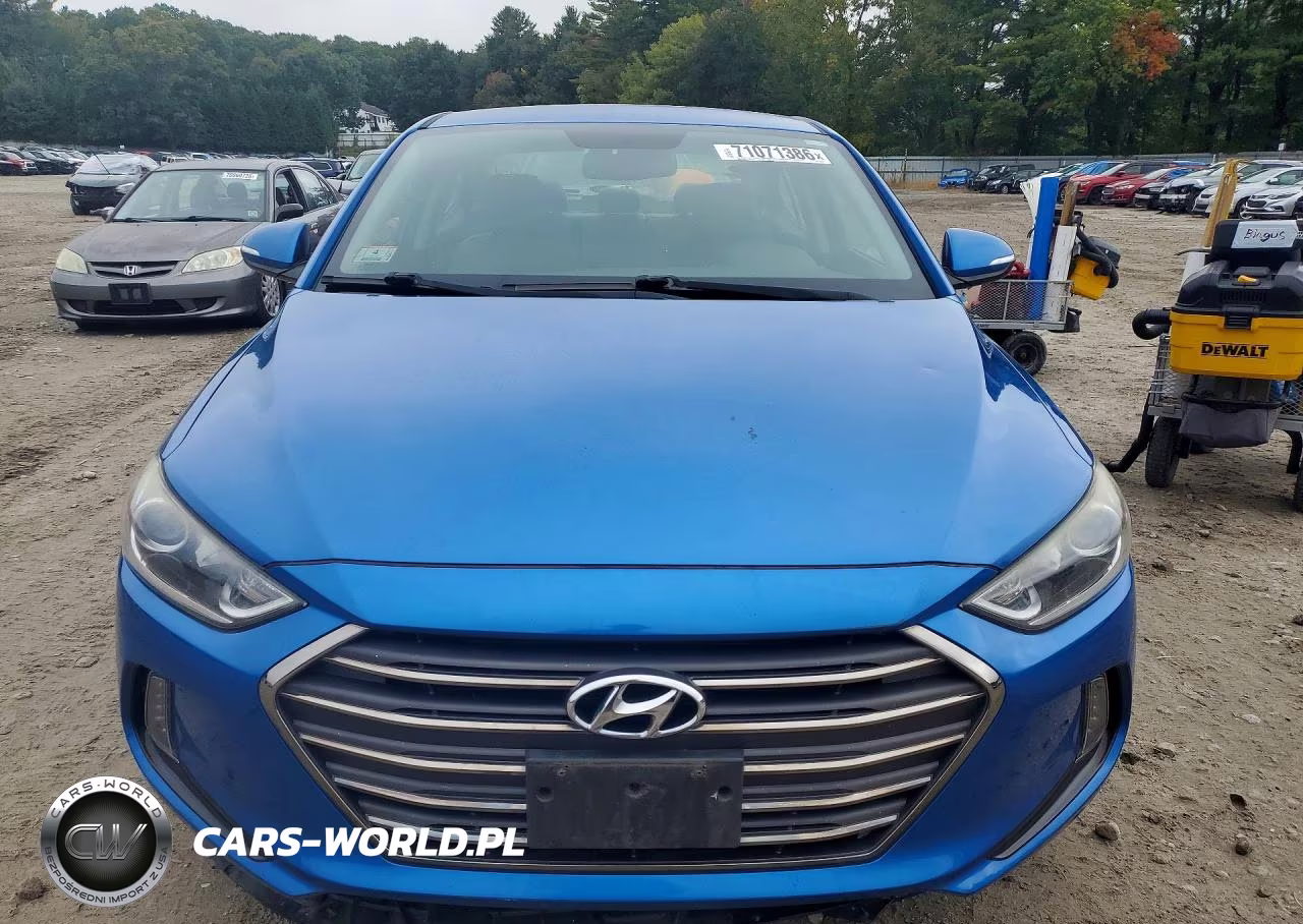 2017 Hyundai Elantra Limited VIN:5NPD84LF7HH009066 - 5