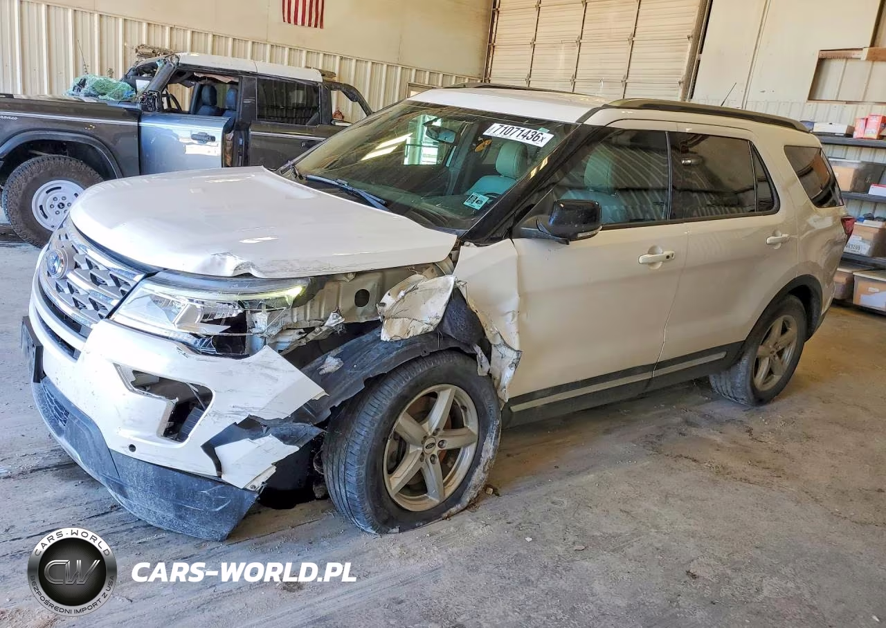 2018 Ford Explorer Xlt