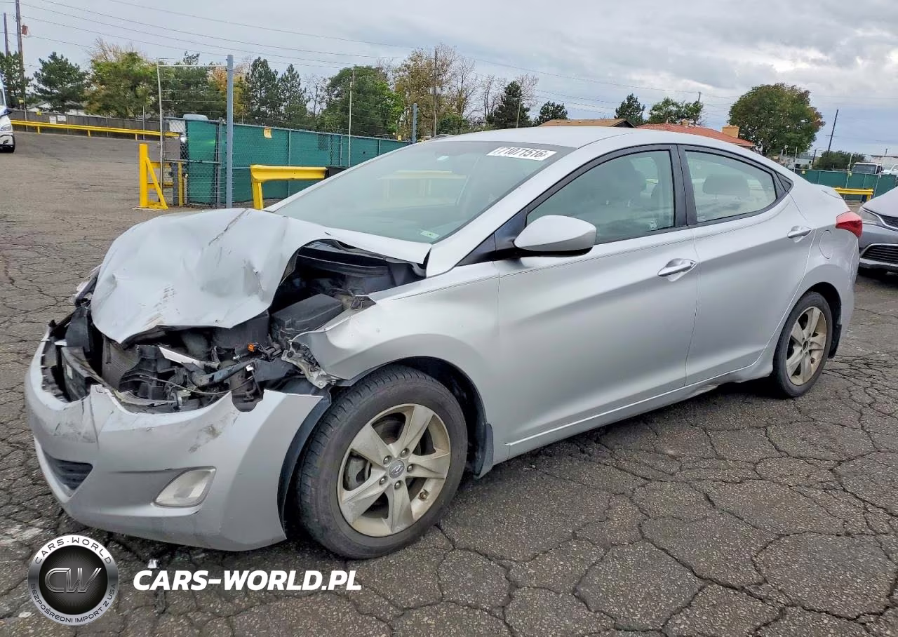 2013 Hyundai Elantra Gls