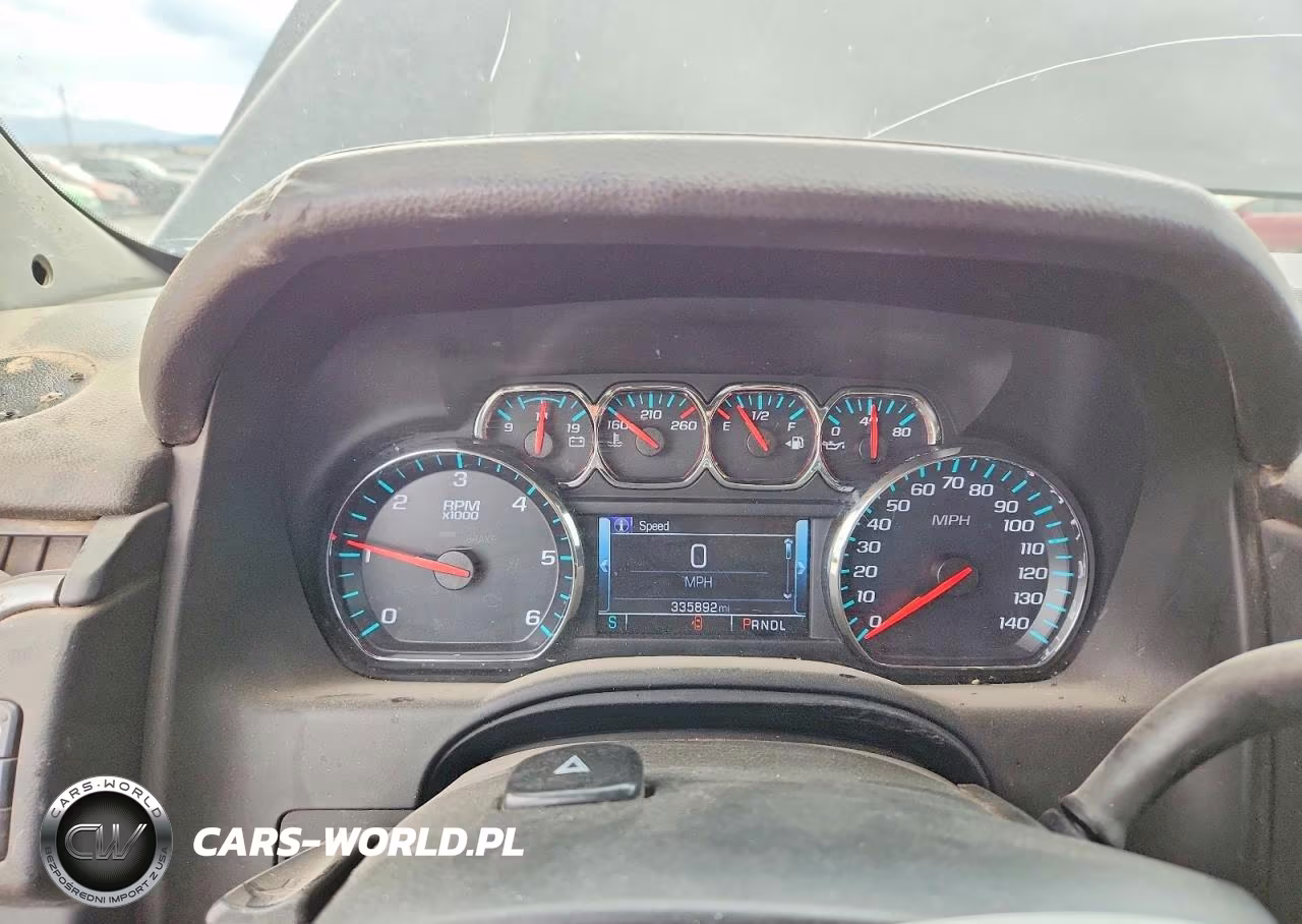 2018 Chevrolet Suburban K1500 Lt VIN:1GNSKHKC1JR161681 - 9