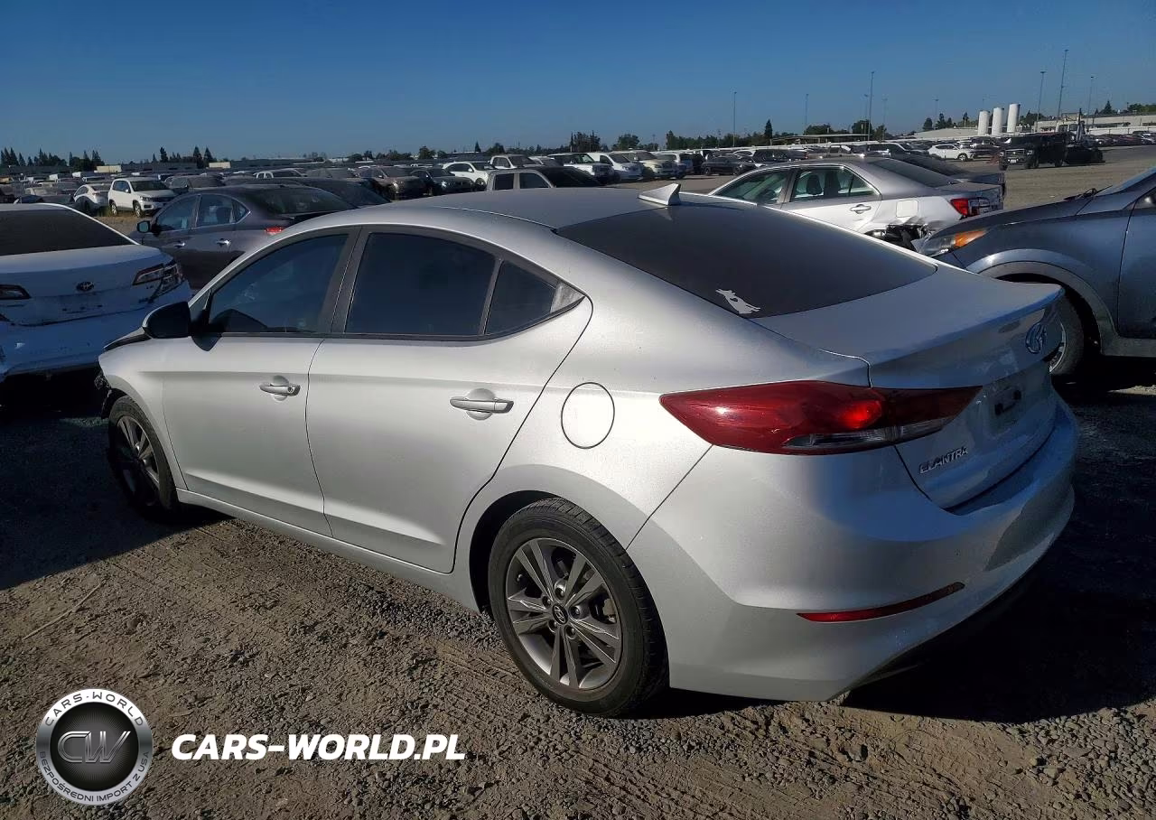 2018 Hyundai Elantra Sel VIN:5NPD84LF6JH329646 - 2