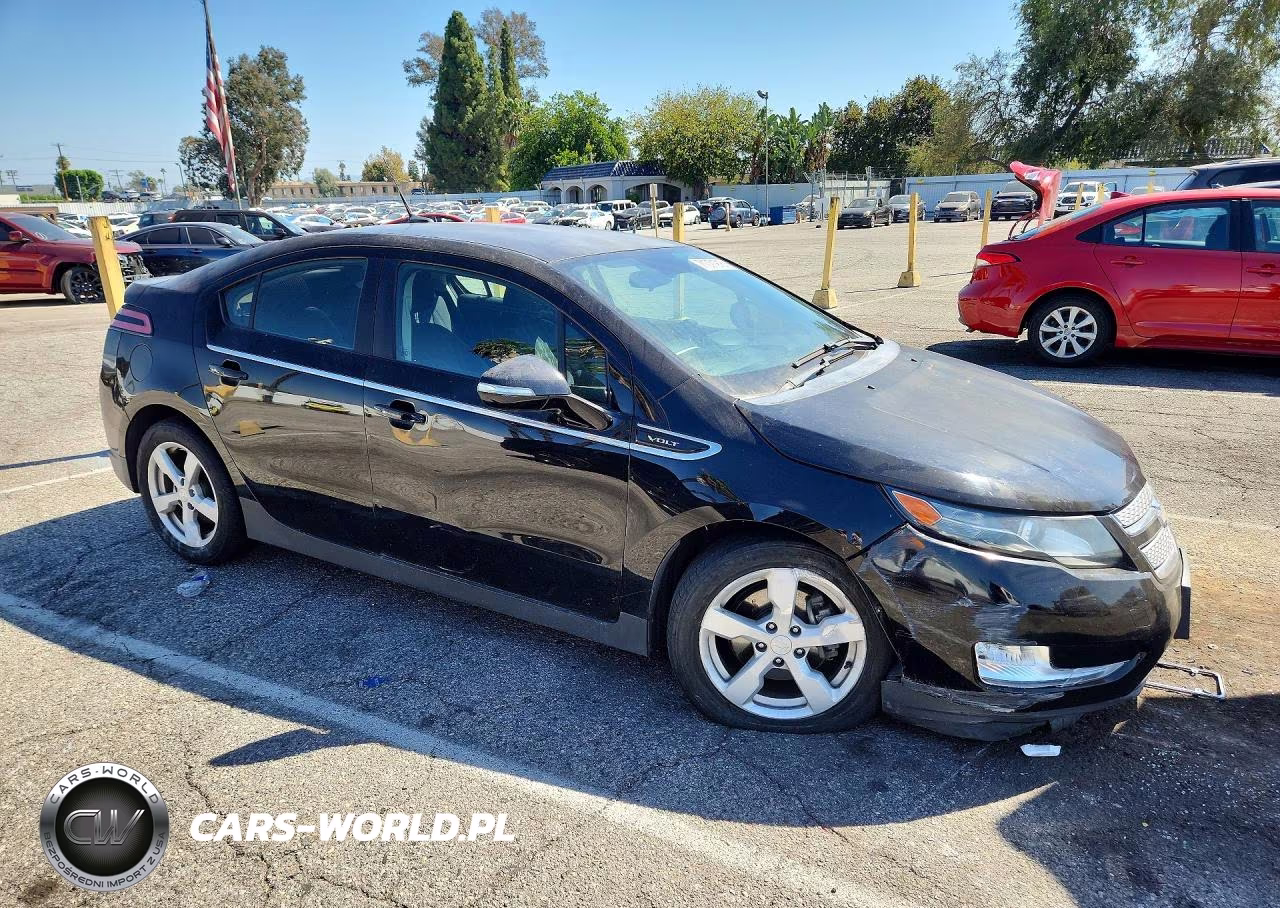 2013 Chevrolet Volt VIN:1G1RE6E41DU136359 - 4
