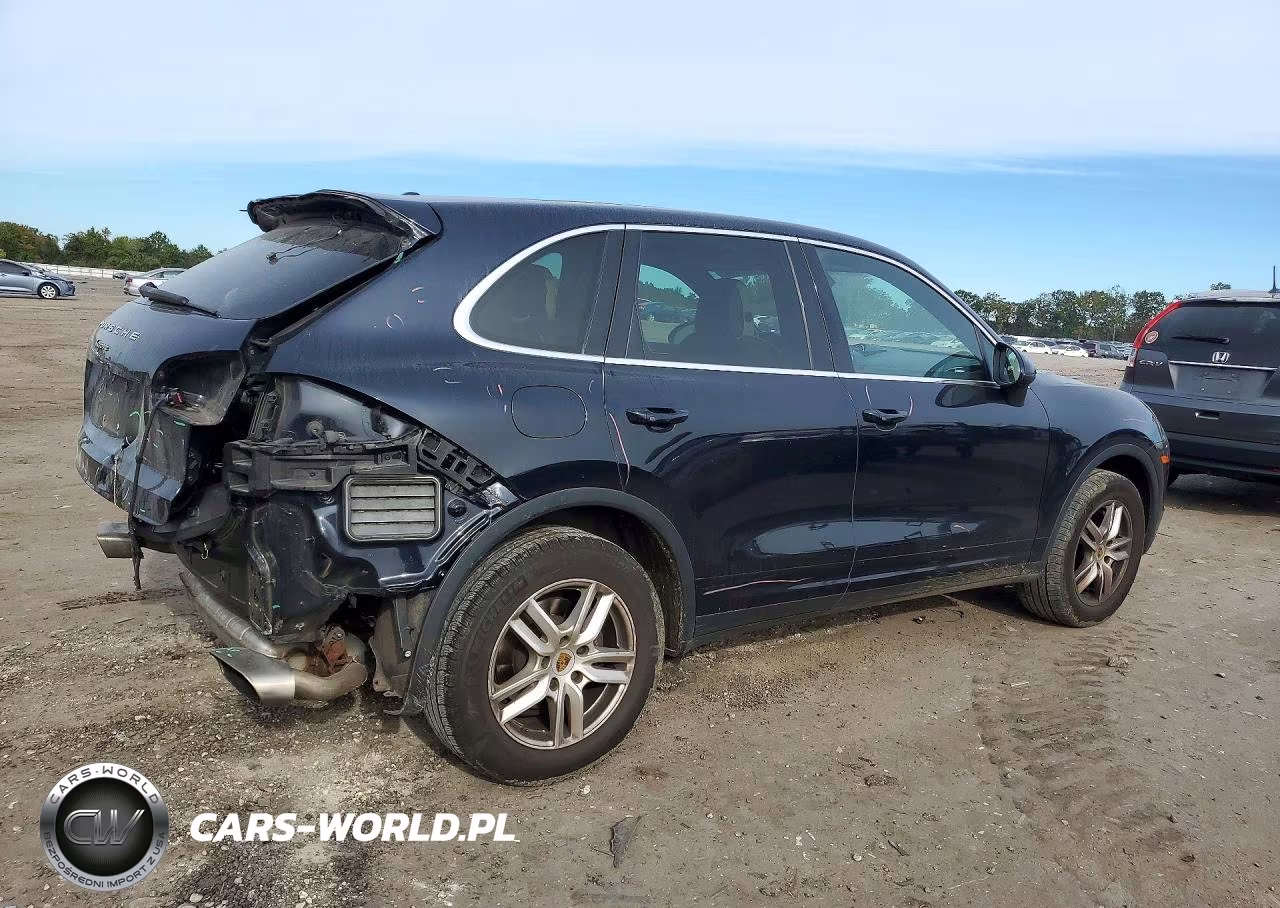 2016 Porsche Cayenne VIN:WP1AA2A21GLA10539 - 3