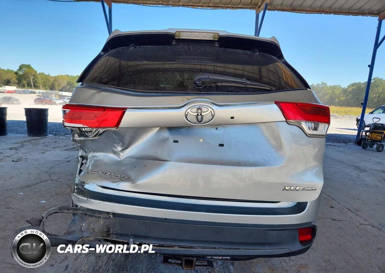 2017 Toyota Highlander Xle VIN:5TDJZRFH7HS365103 - 6