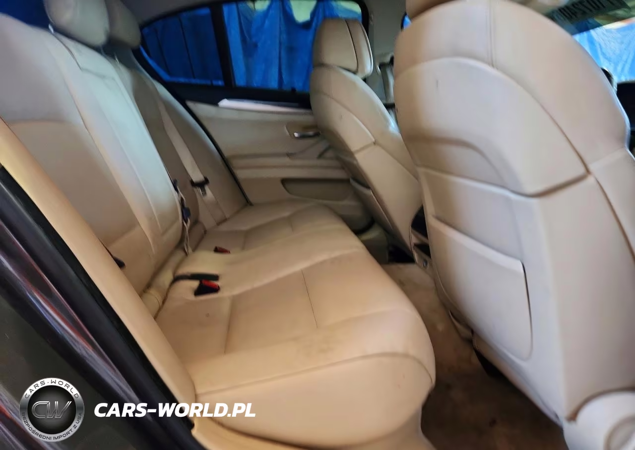 2013 BMW 550 I VIN:WBAFR9C53DDX80437 - 10