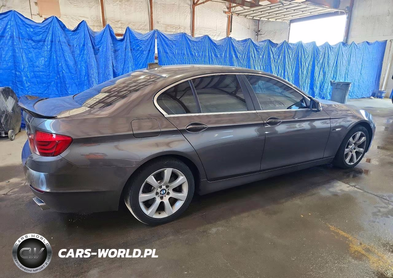 2013 BMW 550 I VIN:WBAFR9C53DDX80437 - 3