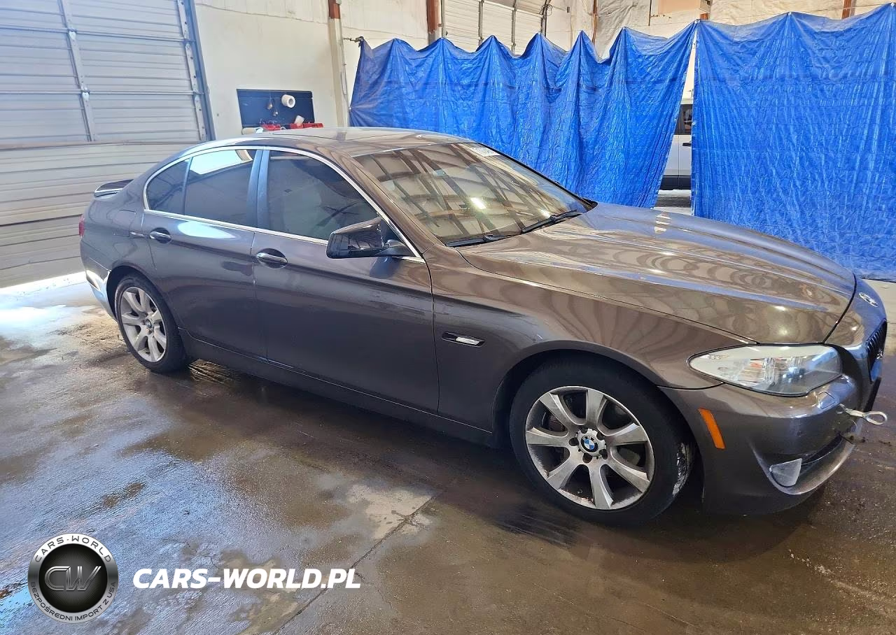 2013 BMW 550 I VIN:WBAFR9C53DDX80437 - 4