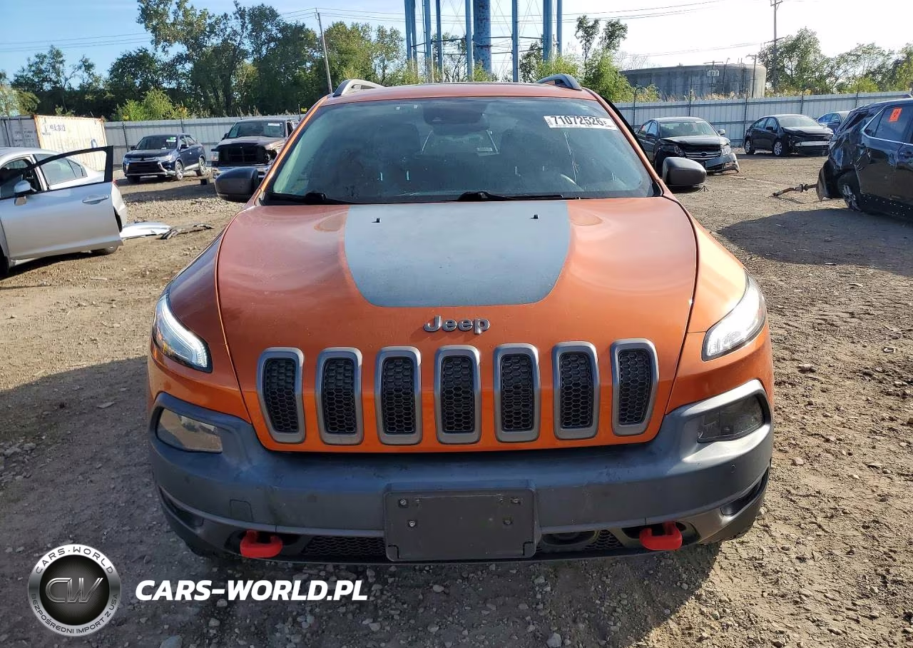 2014 Jeep Cherokee Trailhawk VIN:1C4PJMBS7EW277900 - 5