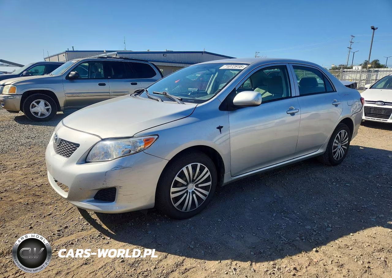 2010 Toyota Corolla Le – zdjęcie 1 z 12