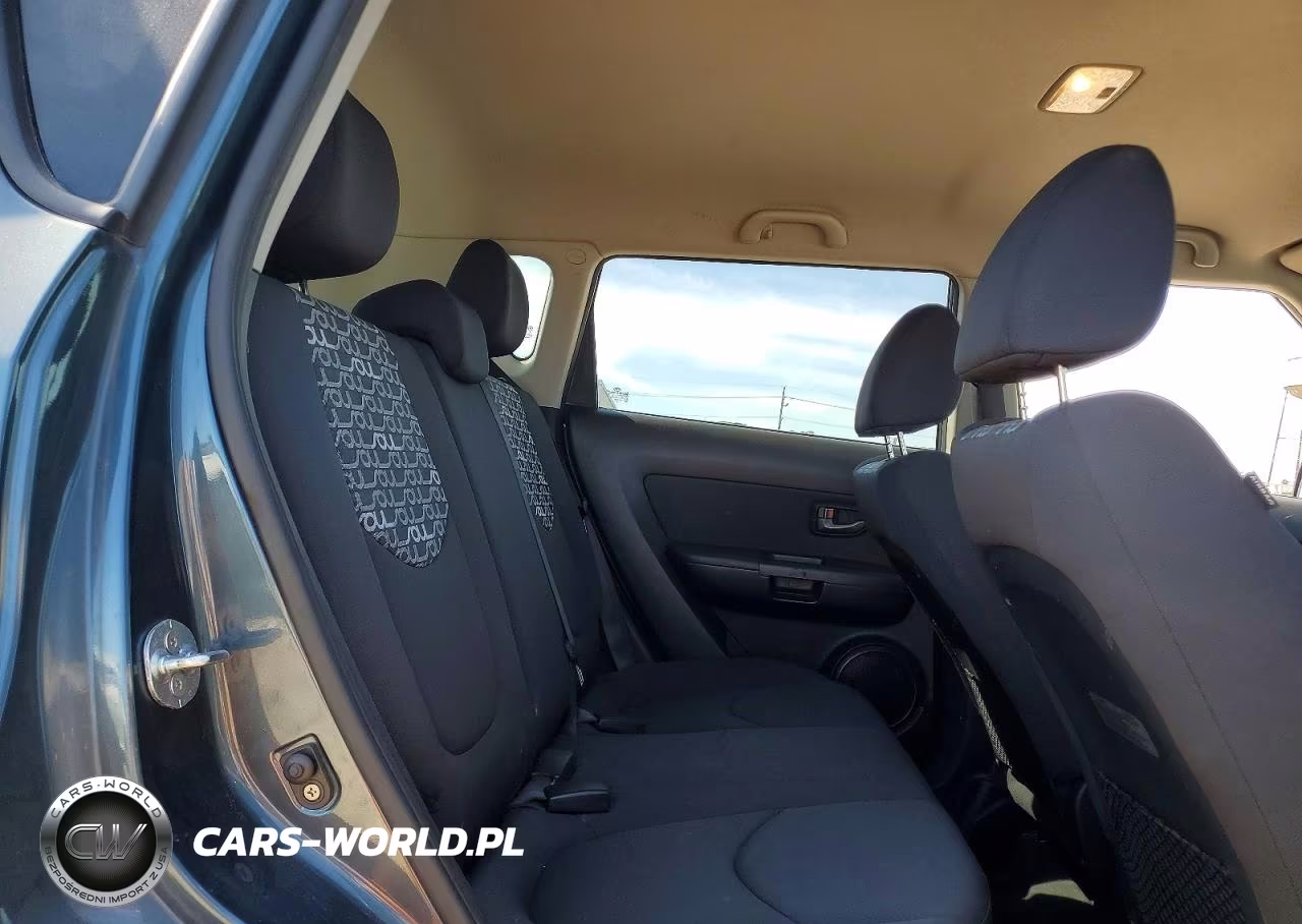 2011 Kia Soul + VIN:KNDJT2A24B7228973 - 10