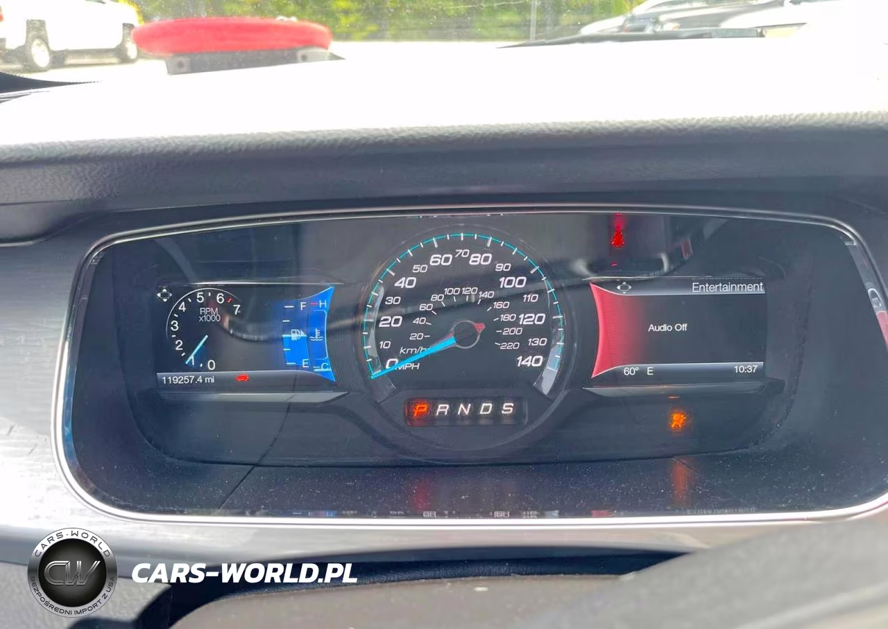 2018 Ford Taurus Sel VIN:1FAHP2H84JG115249 - 15