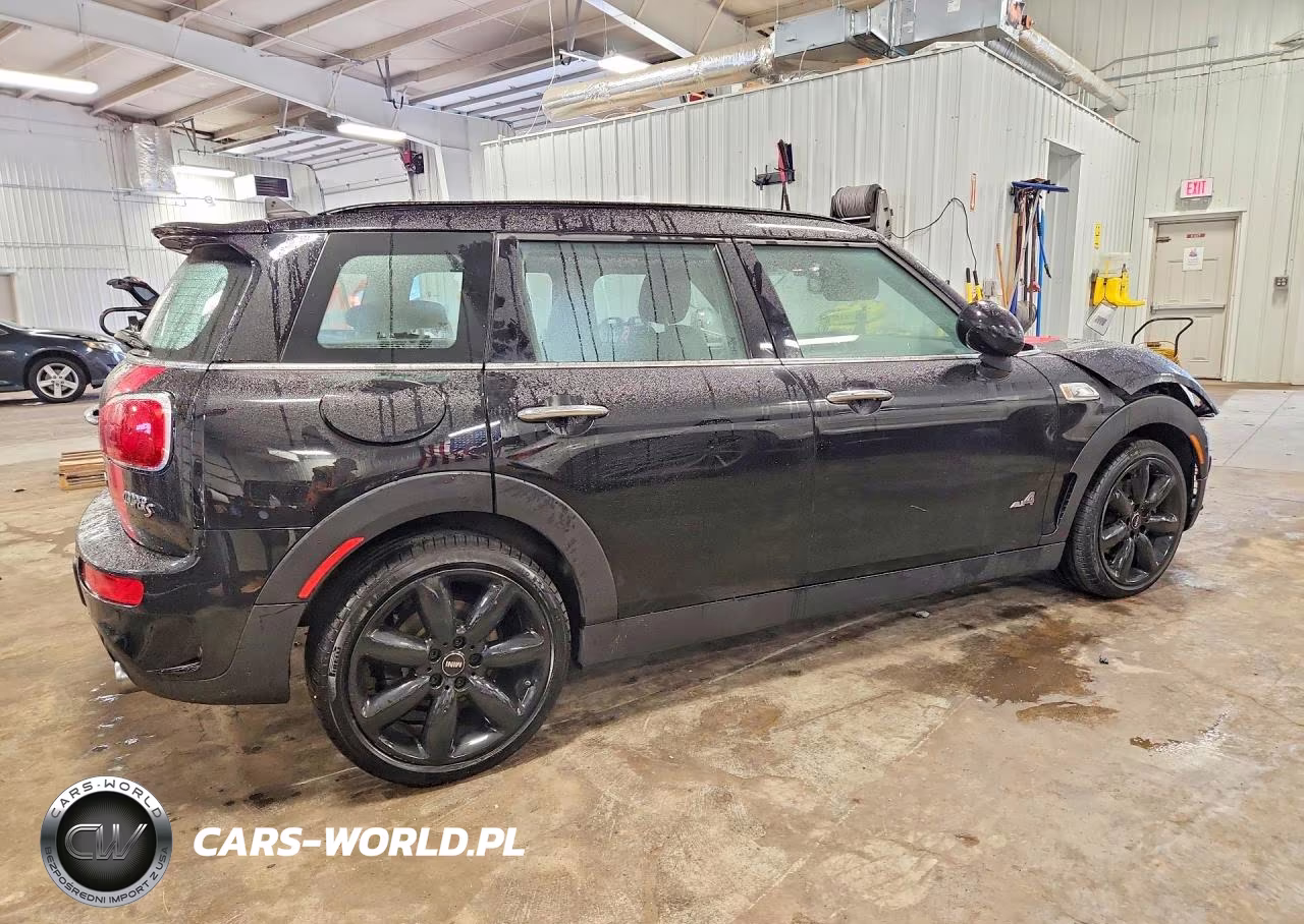 2018 Mini Cooper S Clubman All4 VIN:WMWLU5C54J2G02783 - 3