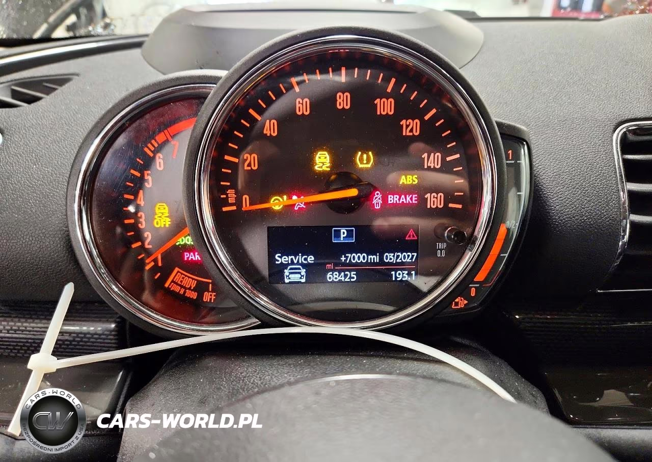 2018 Mini Cooper S Clubman All4 VIN:WMWLU5C54J2G02783 - 9