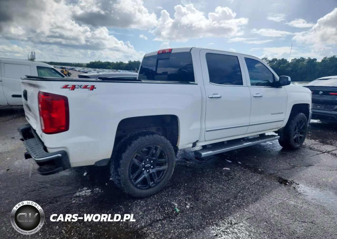 2018 Chevrolet Silverado K1500 Ltz VIN:3GCUKSEC7JG366559 - 3