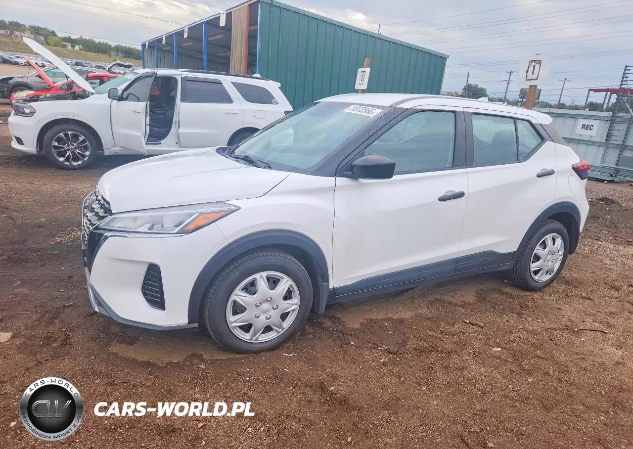 2023 Nissan Kicks S