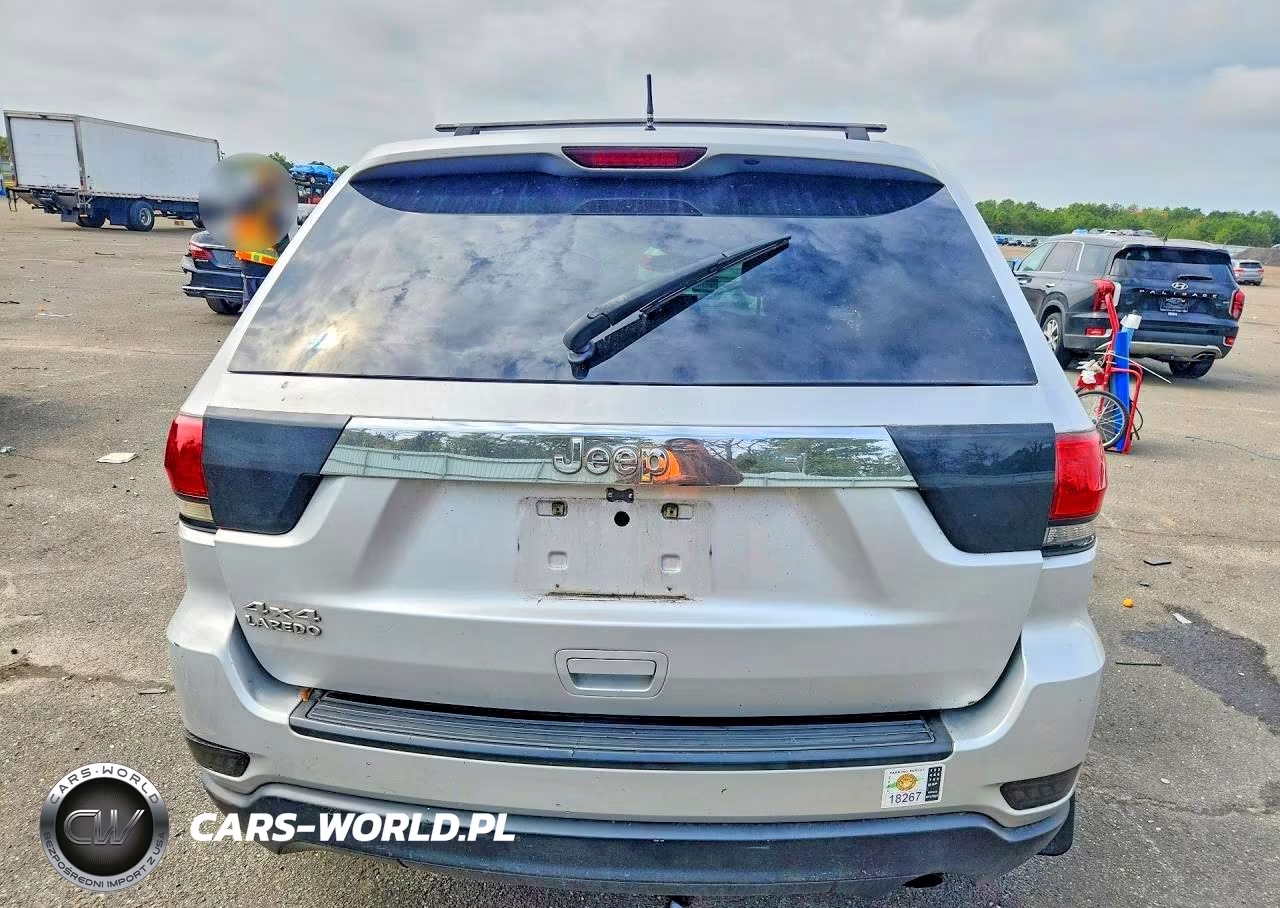 2011 Jeep Grand Cherokee Laredo VIN:1J4RR4GG7BC508694 - 6