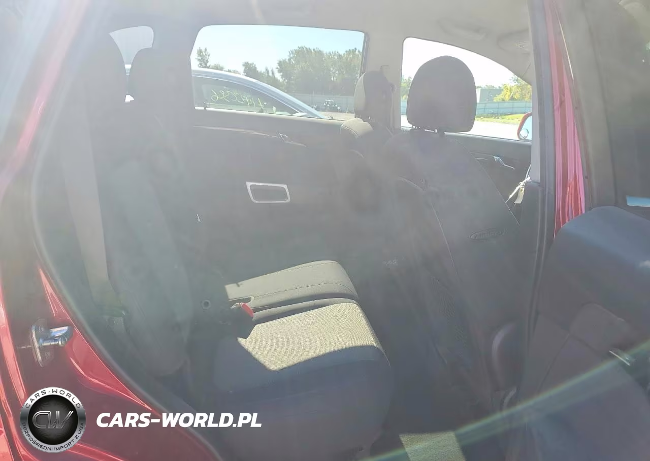 2014 Chevrolet Captiva Ls VIN:3GNAL2EK7ES547324 - 11