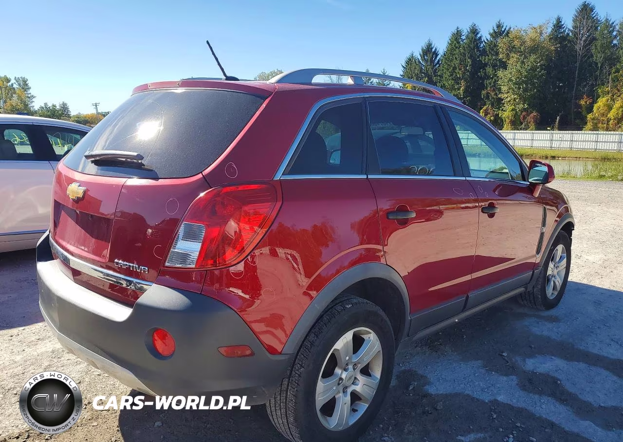 2014 Chevrolet Captiva Ls VIN:3GNAL2EK7ES547324 - 3