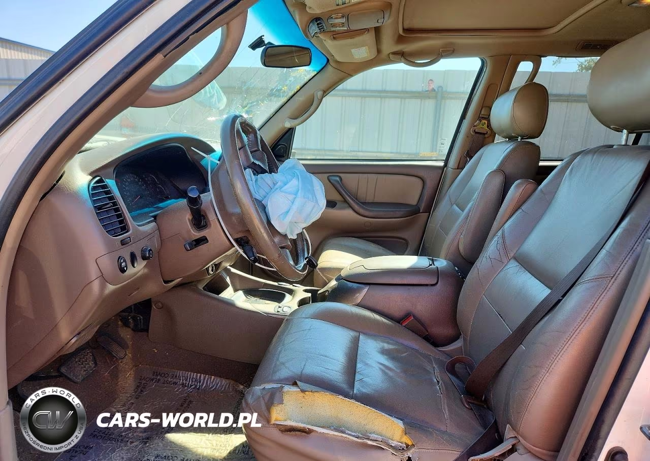 2002 Toyota Sequoia Limited VIN:5TDZT38A82S071850 - 7