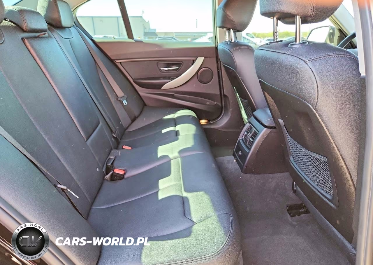 2018 BMW 320 I VIN:WBA8A9C59JAH14023 - 10