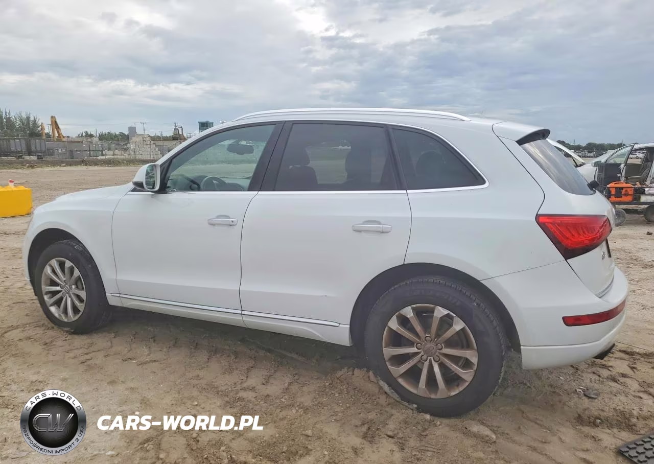 2015 Audi Q5 Premium Plus VIN:WA1LFAFP9FA025689 - 2