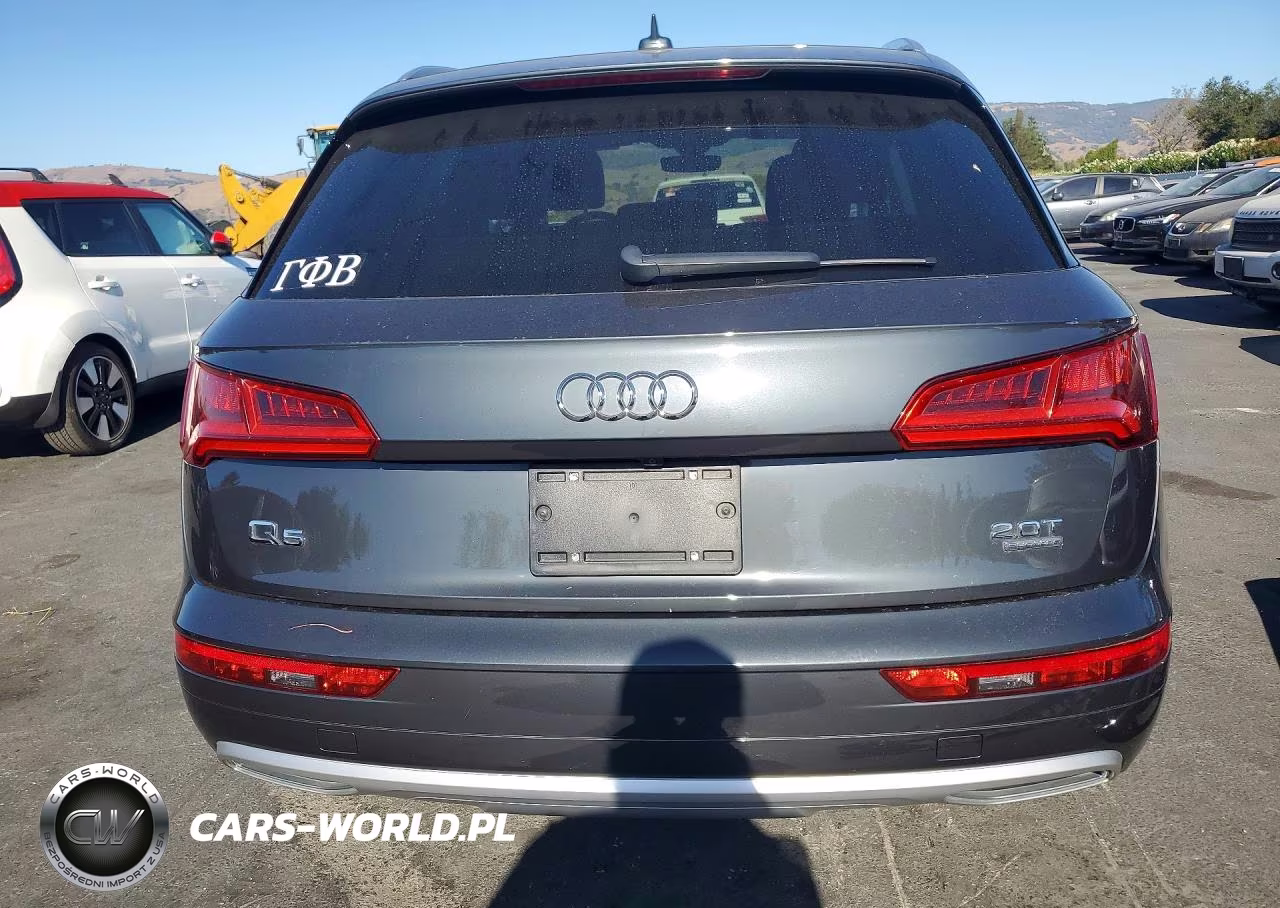 2018 Audi Q5 Premium VIN:WA1ANAFY7J2003101 - 6