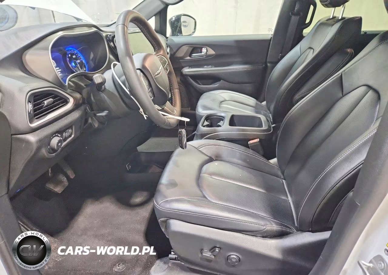 2025 Chrysler Pacifica Select VIN:2C4RC1BG1SR507495 - 7