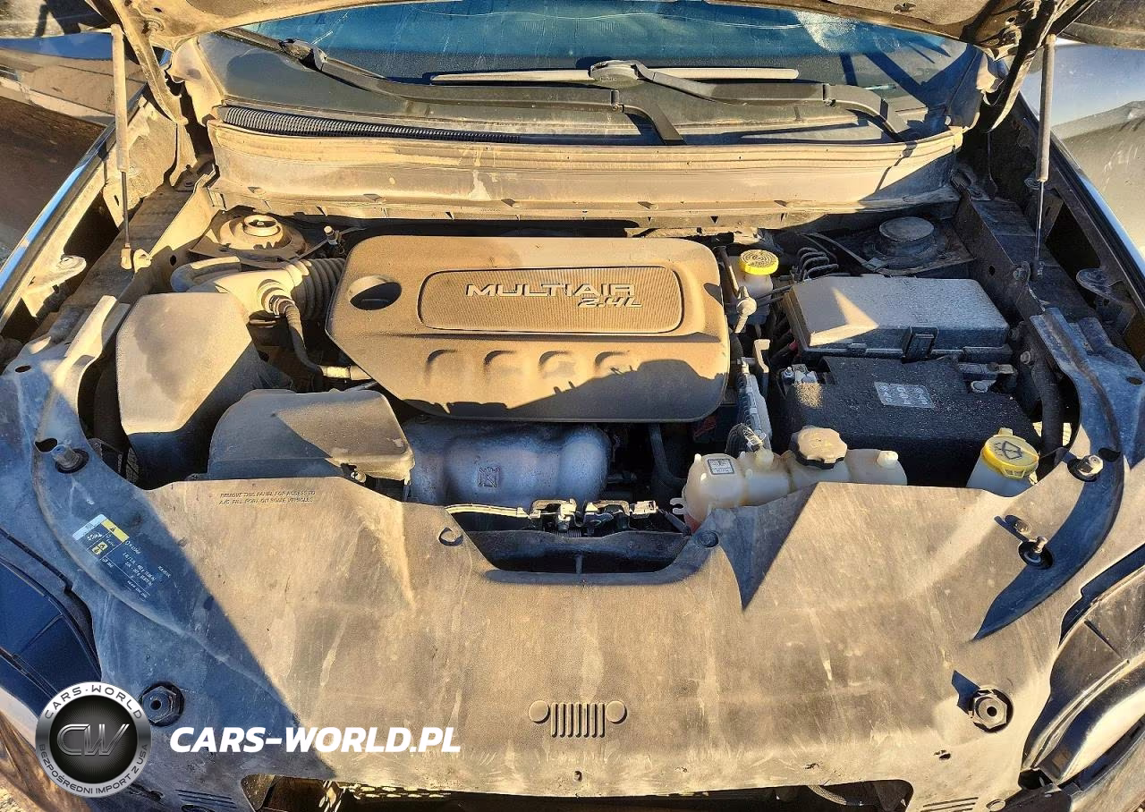 2019 Jeep Cherokee Latitude Plus VIN:1C4PJMLB9KD181899 - 11