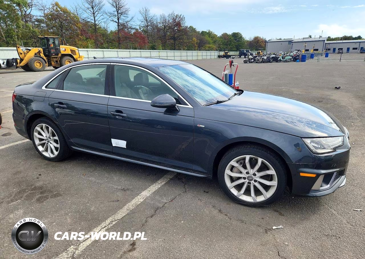 2019 Audi A4 Premium VIN:WAUDNAF46KA117112 - 4