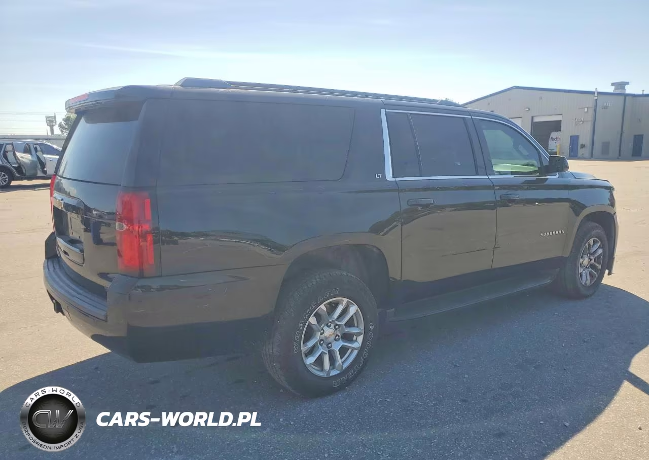 2018 Chevrolet Suburban K1500 Lt VIN:1GNSKHKC1JR105711 - 3