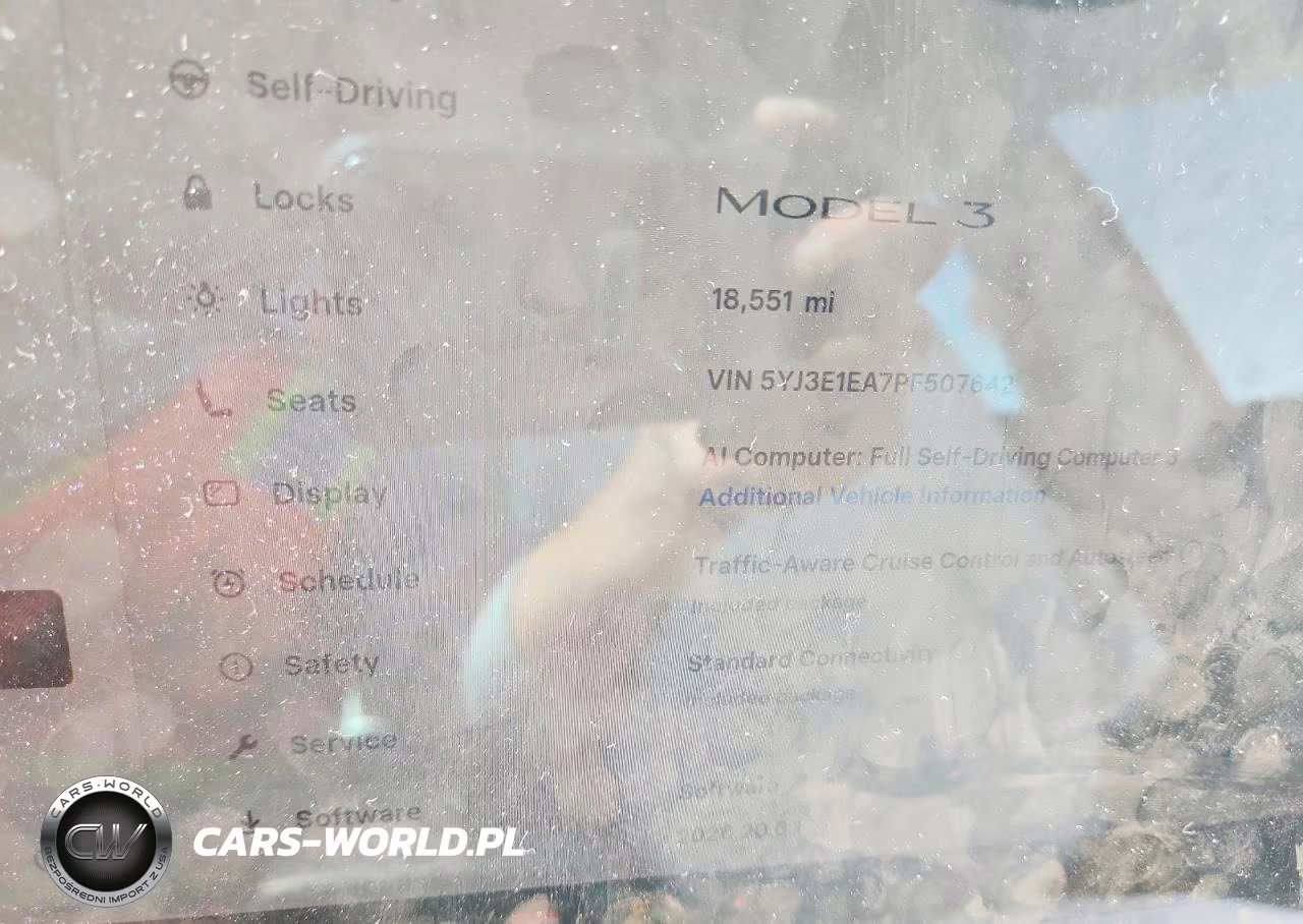 2023 Tesla Model 3 VIN:5YJ3E1EA7PF507642 - 9