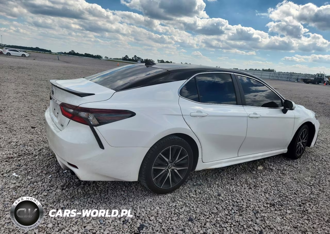 2024 Toyota Camry Se VIN:4T1G11AK4RU890859 - 3